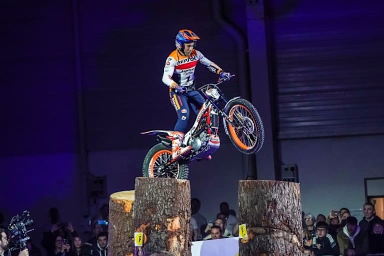 19 WM-Titel in Folge: Toni Bou auf Montesa Cota 4RT