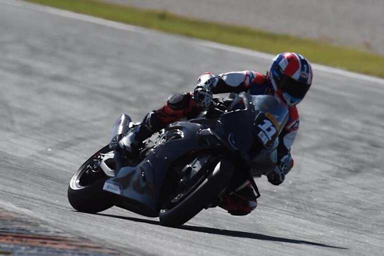 Im Winter fuhr der Schotte mehr als 2000 Kilometer in Spanien