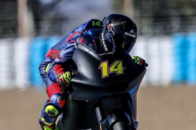 Tony Arbolino: Bei Fantic jetzt wieder mit Kalex aktiv