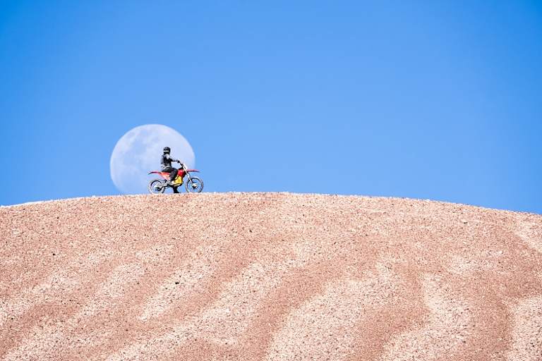 Anton Wass: «Next Stopp? The Moon!»