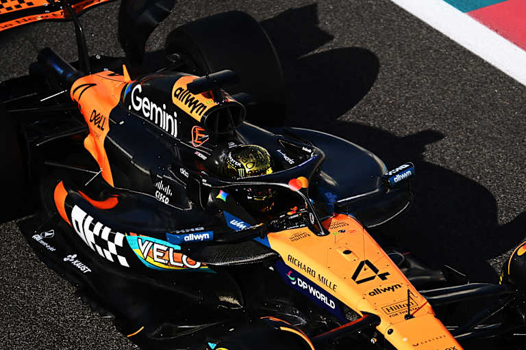 Startnummer 4 wird von Lando Norris auf Eis gelegt