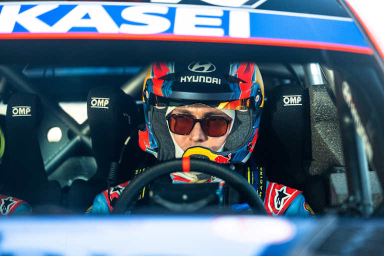 Fourmaux vor Solberg bei Rallye Hivernal du Devoluy 