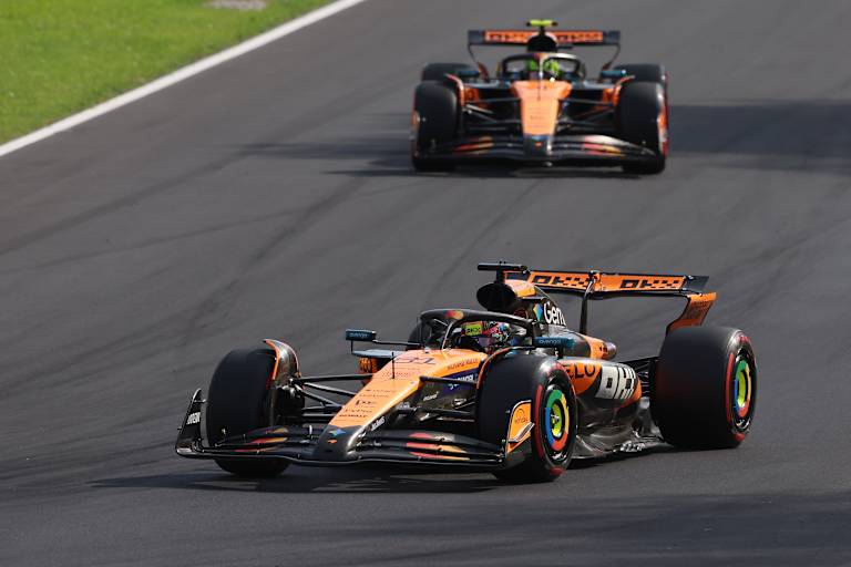 Oscar Piastri vor Lando Norris in Monza