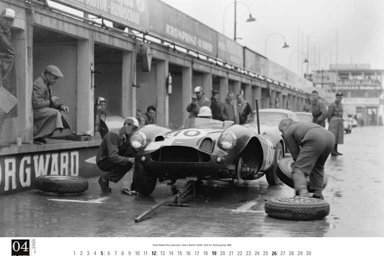 Die Aston Martin-Mannschaft am Nürburgring 1956