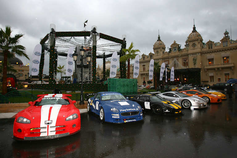 Die Präsentation der GT3-Klasse am 01.12.2005 auf dem Place du Casino