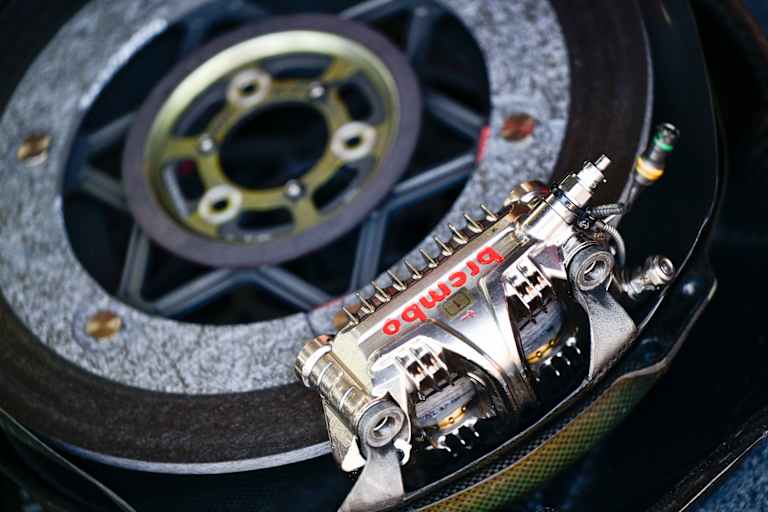 Brembo rüstet alle MotoGP-Teams mit Bremsen aus