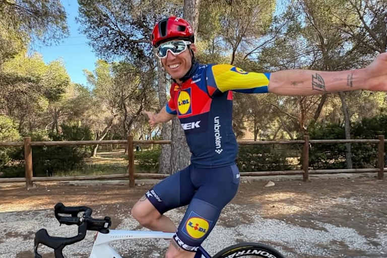 Aleix Espargaro auf dem Rennrad: Training ja, Rennen nein!