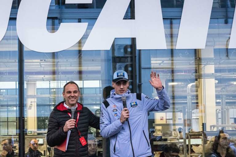 Gresini-Pilot Aldeguer ließ sich in Bologna als bester Rookie feiern