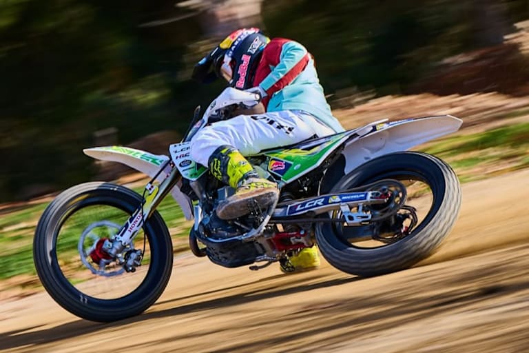 Offroad-Künstler Diogo Moreira beim Flat-Track-Training