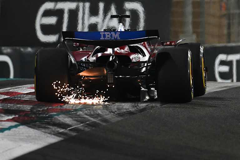 Charles Leclerc auf dem Yas Marina Circuit von Abu Dhabi