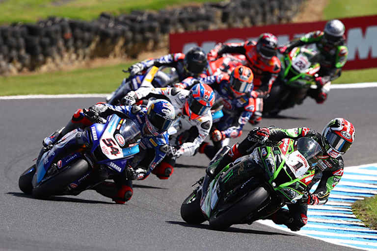 Johnny Rea (1) führte die Rennen weitgehend an