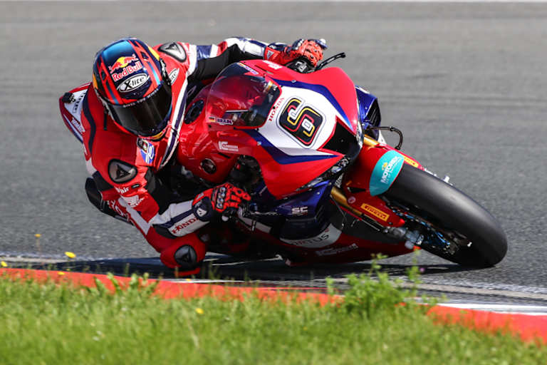 Stefan Bradl auf der neuen Honda Fireblade