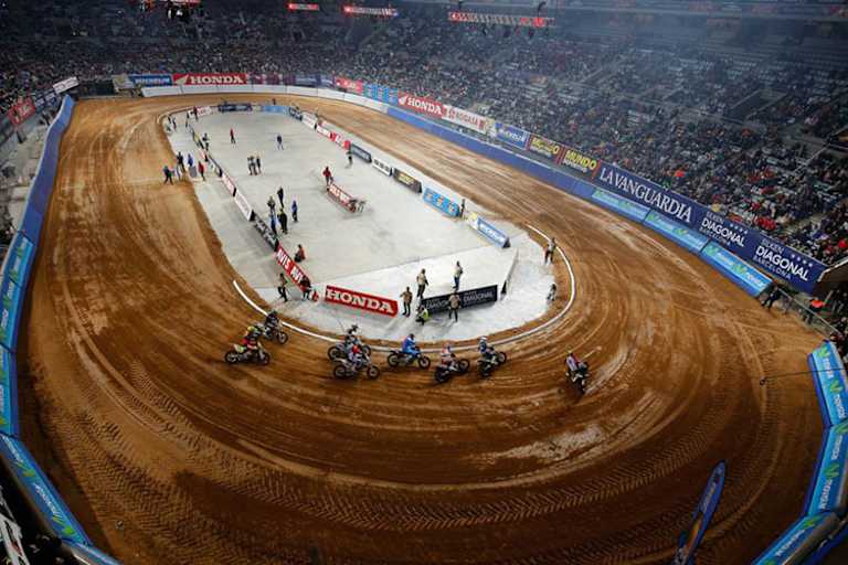 Das «Superprestigio Dirt Track»  im Palau Sant Jordi in Barcelona