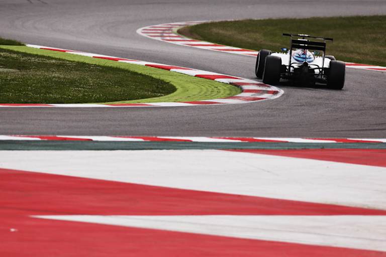  Felipe Massa führte in Barcelona einen riesigen Heckflügel spazieren