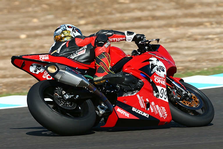 WM-Premiere der neuen Suzuki: Dominic Schmitter im Oktober 2017 in Jerez
