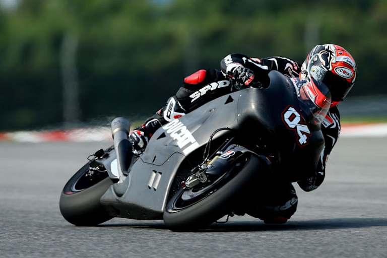 Andrea Dovizioso auf der Ducati GP14