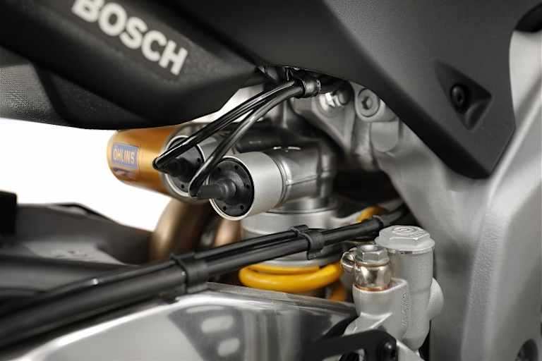 Öhlins Smart EC 2.0: Semiaktive Steuerung der Dämpfung am TTX-Federbein