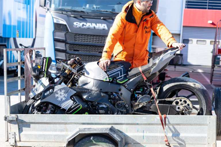 Alex Lowes verschrottete seine Kawasaki