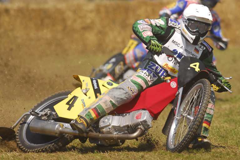 Smolinski macht auch auf Gras eine gute Figur