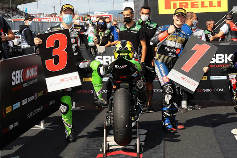 Philipp Öttl (li.) mit Polesetter Manuel Gonzalez