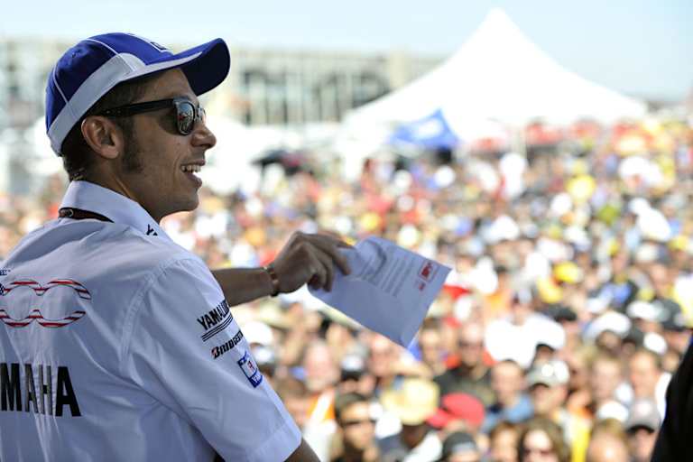 Wann sehen wir Rossi bei einem Superbike-Rennen?