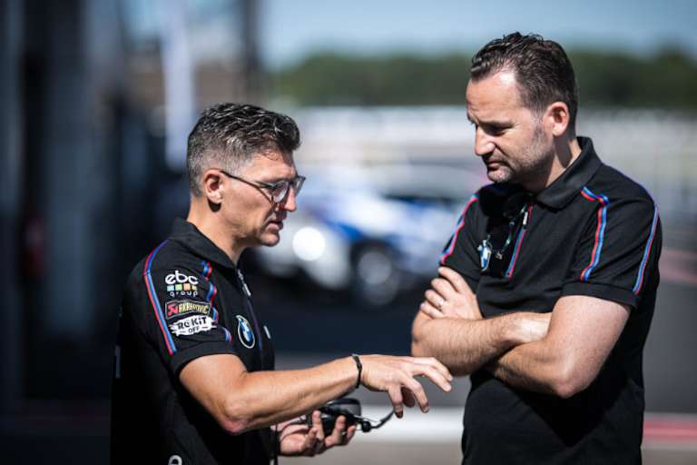 Die BMW-Verantwortlichen Chris Gonschor (li.) und Sven Blusch