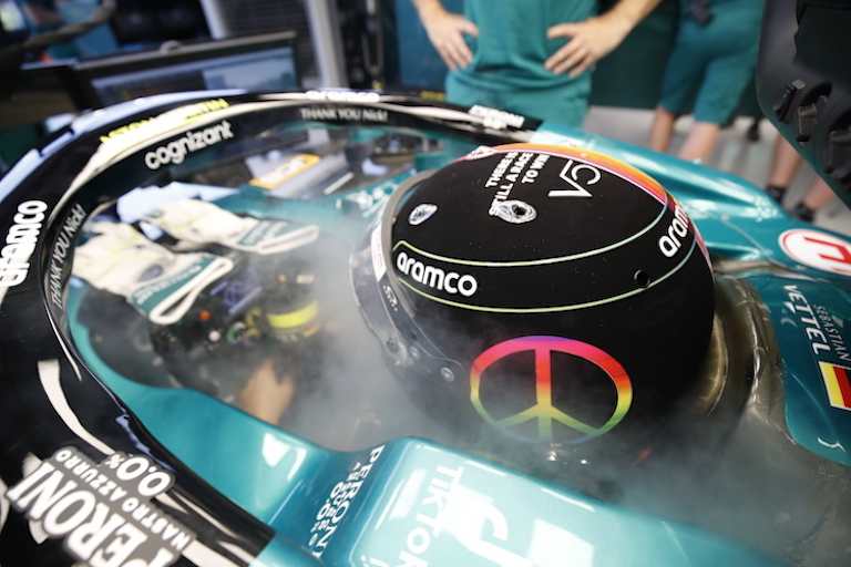 Sebastian Vettel mit neuem Helm