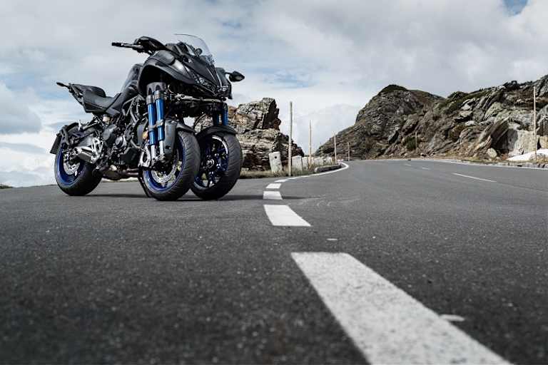 Yamaha verspricht Streetsurfing ähnlich wie mit Carving-Skiern