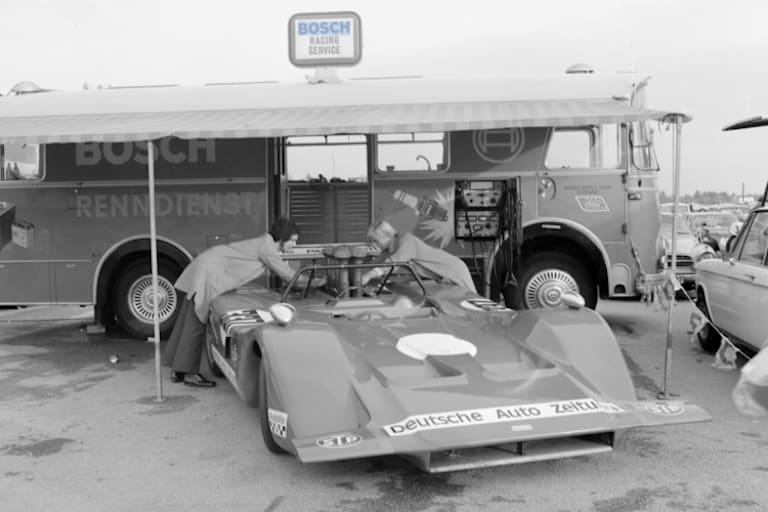 Nach dem Ford GT 40 rannte 1970 ein March 707 mit dem DAZ-Logo 