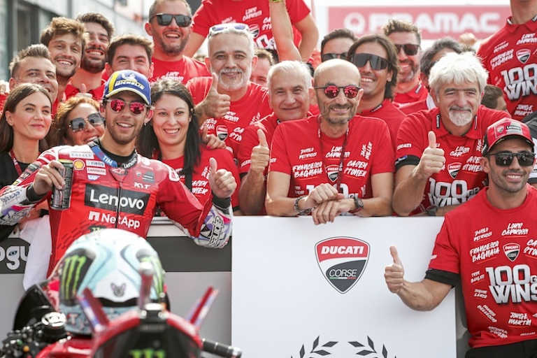 Enea Bastianini konnte in Misano den 100. Grand Prix-Sieg für Ducati in der MotoGP erzielen