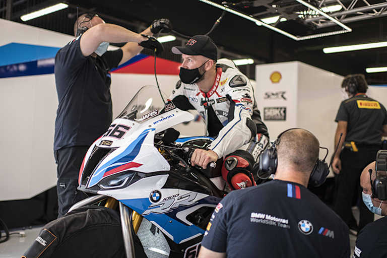 BMW-Werksfahrer Tom Sykes