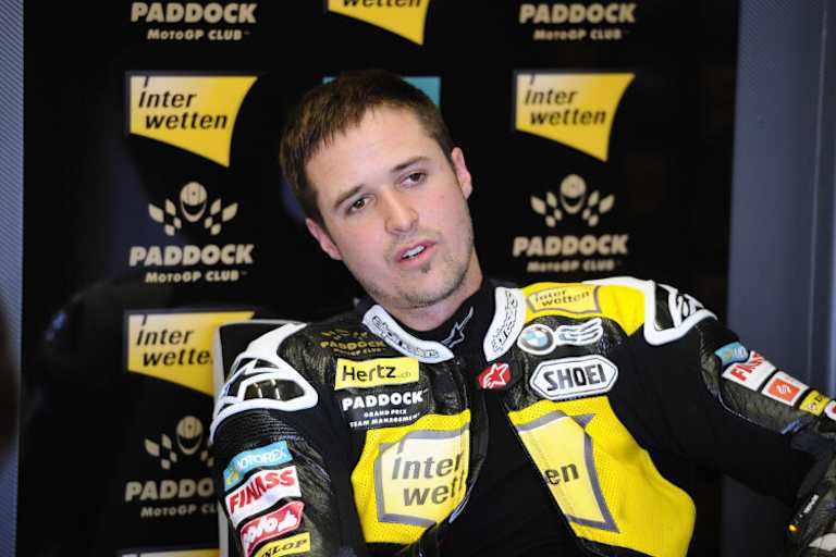 Suter-Pilot Lüthi in der Interwetten-Box