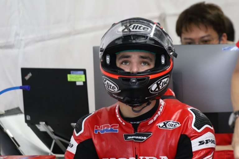 Iker Lecuona wartet auf seinen Einsatz