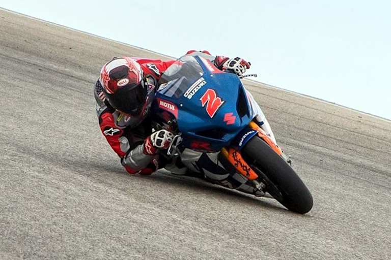 Joshua Herrin testete bereits mit der Yoshimura Suzuki GSX-R1000