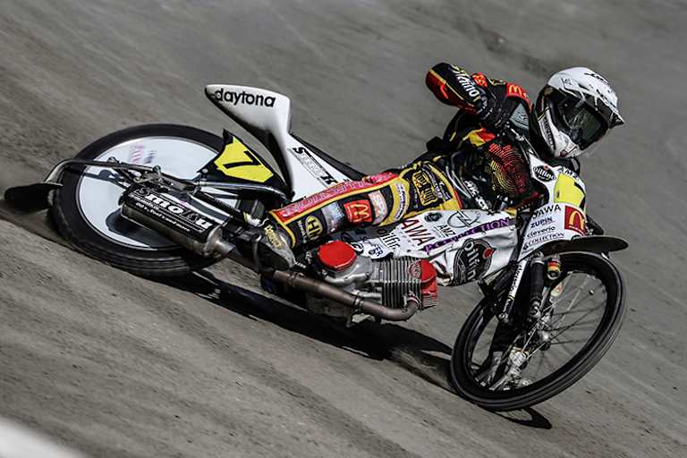 2018 wurde Martin Smolinski Weltmeister auf der Langbahn