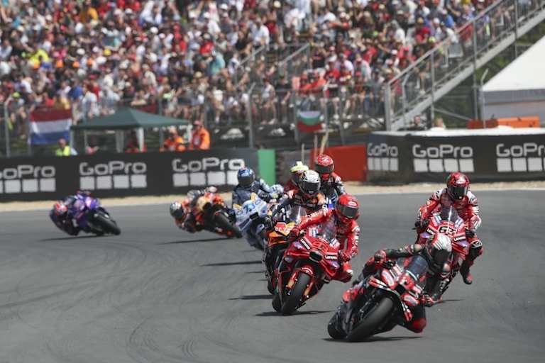 Marco Bezzecchi führte den Grand Prix in Brünn für lange Zeit an