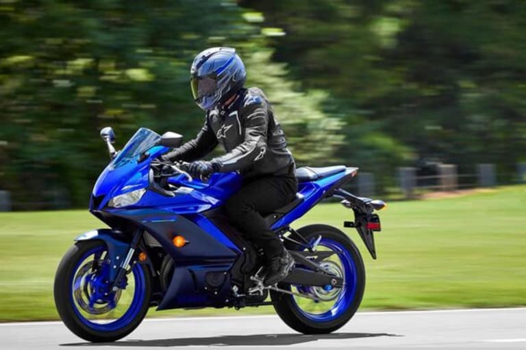 Yamaha R3: Wer in Asien eine solche Sportmaschine fährt, geniesst hohes Prestige