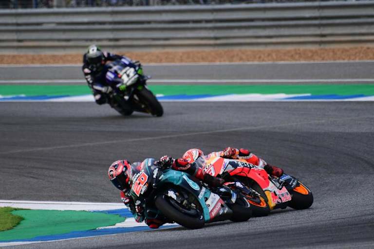 Marc Márquez folgte Fabio Quartararo wie ein Schatten, Maverick Viñales mit Respektabstand