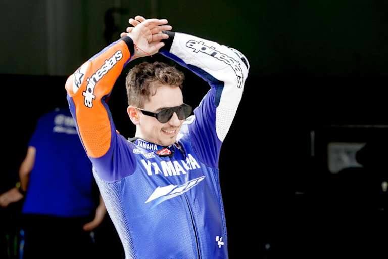 Lorenzo im neuen Outfit für die Saison 2020