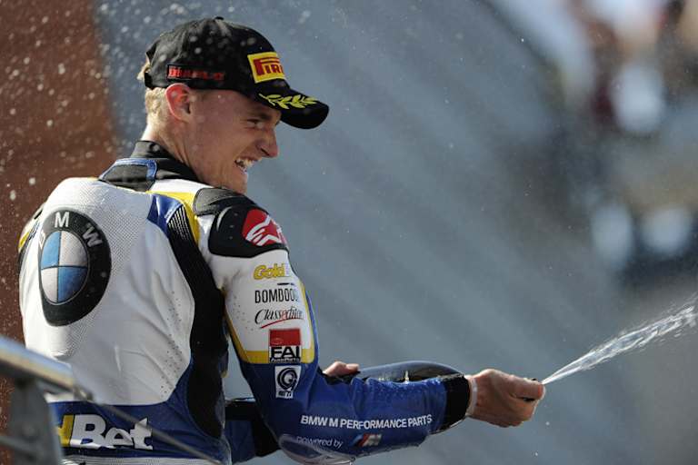 Chaz Davies gewann im MotorLand Aragón beide Rennen