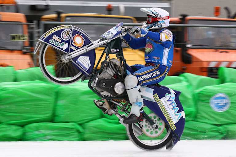 Nikolai Krasnikov ist eine Klasse für sich