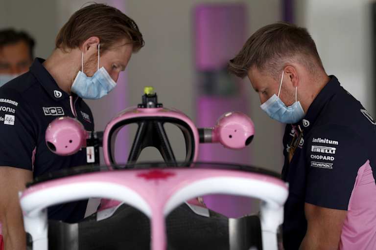 An die Maskenpflicht haben sich die WM-Teilnehmer bereits gewöhnt 