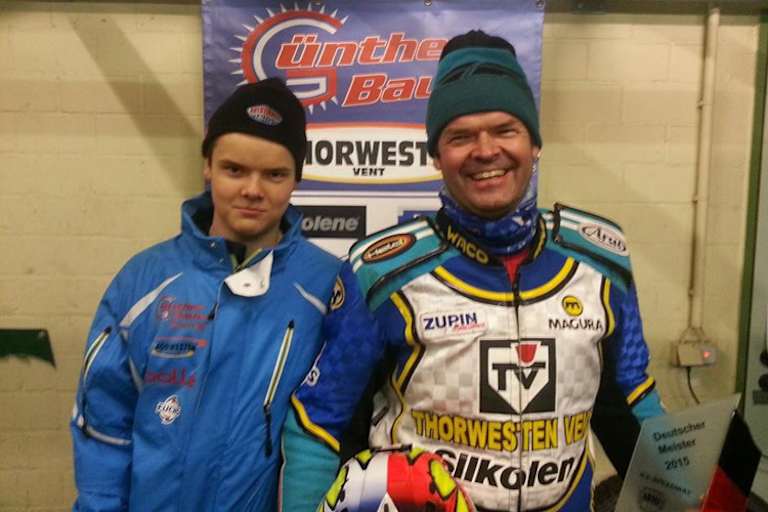 Luca (li.) und Günther Bauer