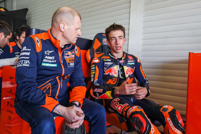 Aki Ajo im Gespräch mit Pedro Acosta