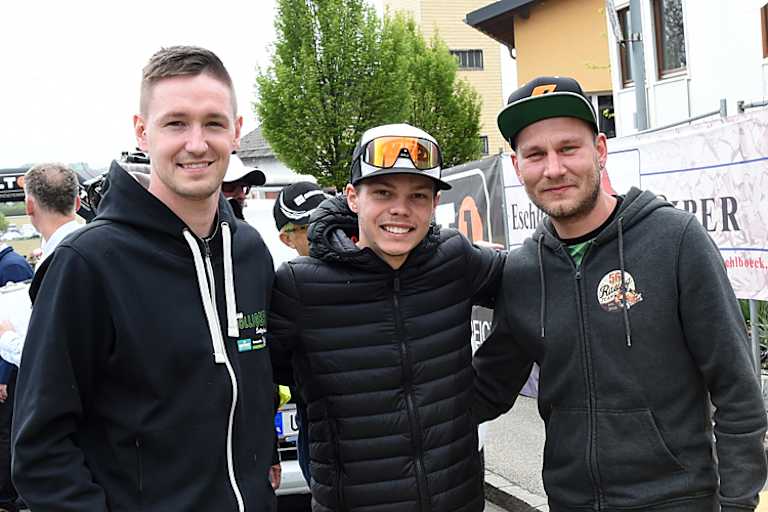 Prominente Besucher 2022: Nico Töni (li.) und Max Kofler (Mitte)