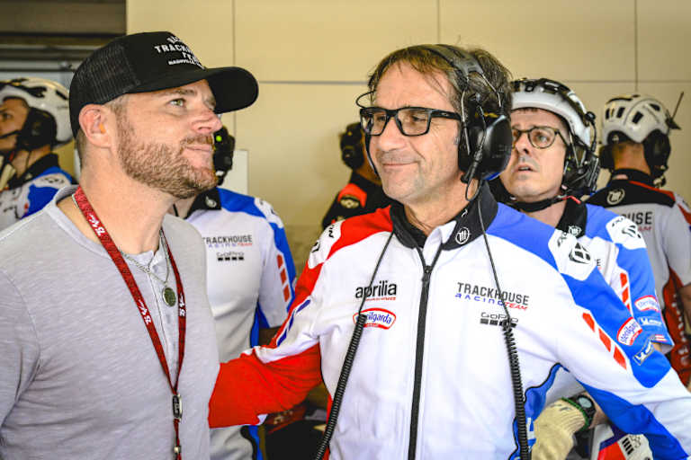 Trackhouse-Eigentümer Justin Marks (li.) mit Teammanager Davide Brivio