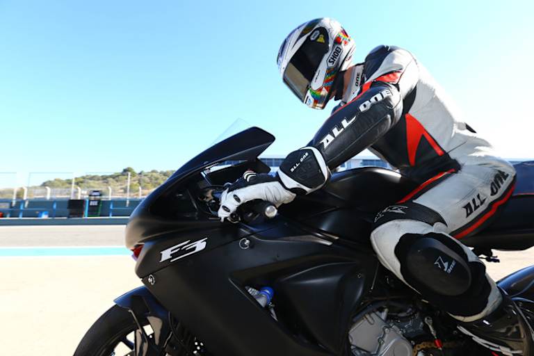 Auch während der Tests in Europa funktionierte Cluzels MV Agusta nicht