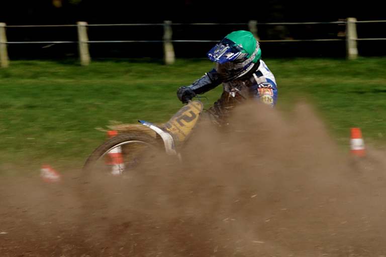 Staub: Für Fahrer und Zuschauer ein Graus