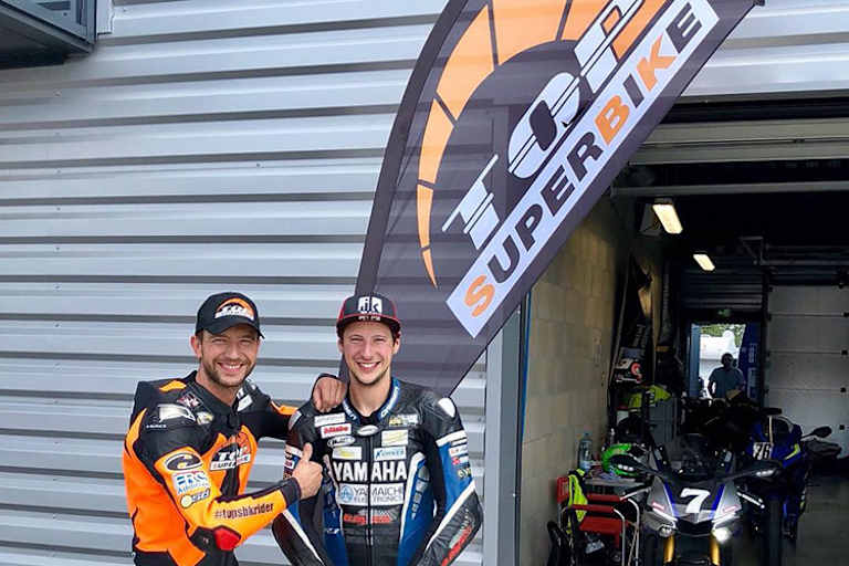 Geschäftsführer Max Neukirchner (li.)