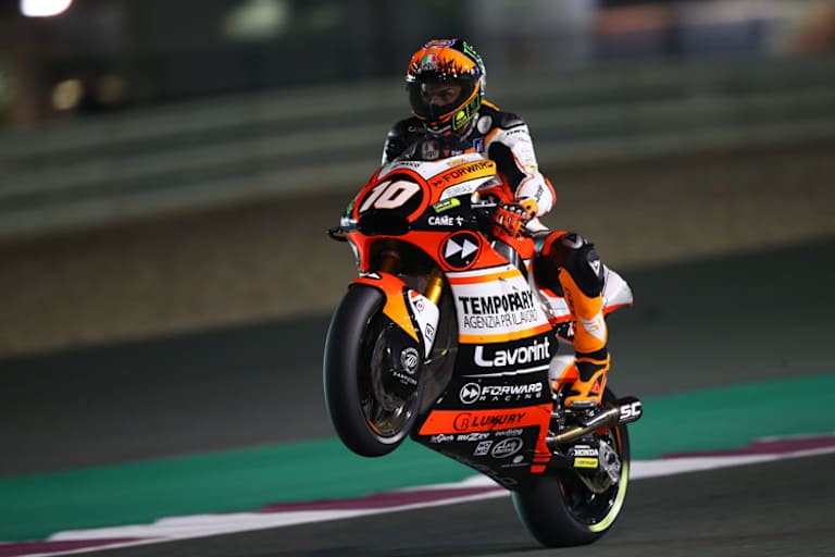 Freude herrscht: Luca Marini kreuzte die Ziellinie in Katar als Sechster